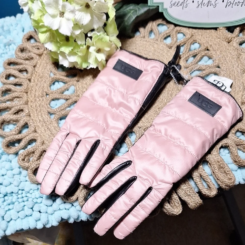 UGG Women's Black Leather  and Pink Quilted Gloves, Smart Touch